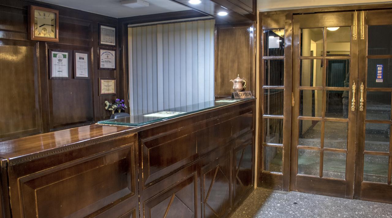 Hotel Pacific Σριναγκάρ Εξωτερικό φωτογραφία